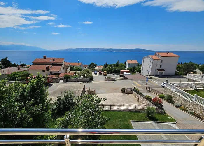 Fuer 6 Personen Mit Meerblick By Interhome