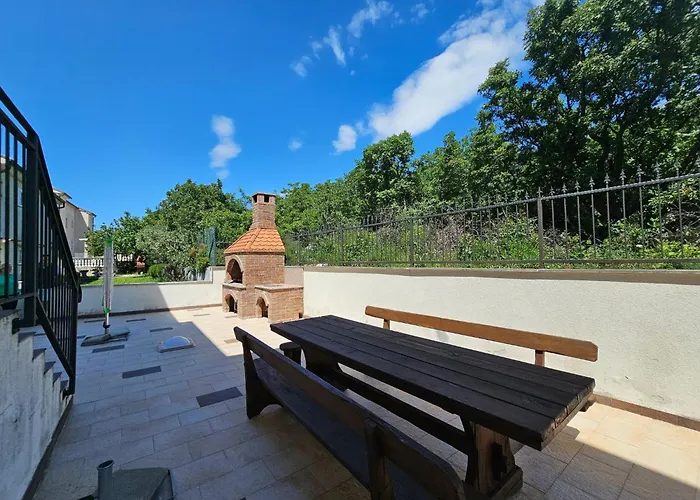 Fuer 6 Personen Mit Meerblick By Interhome 公寓