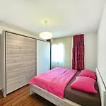 Apartamento Fuer 6 Personen Mit Meerblick By Interhome