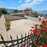 Fuer 6 Personen Mit Meerblick By Interhome * Novi Vinodolski