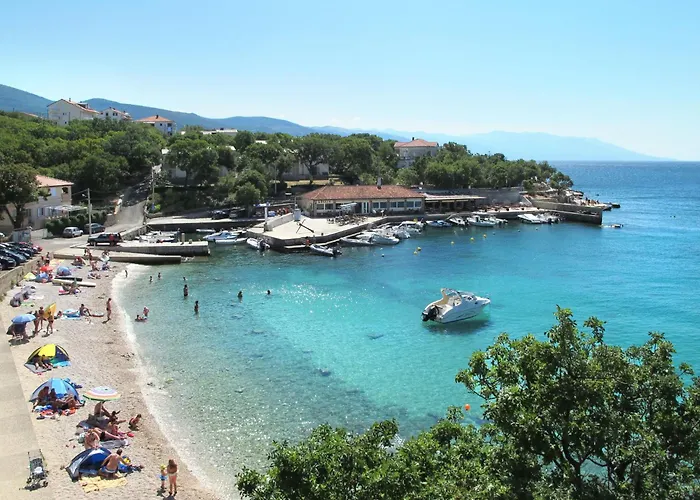 Fuer 6 Personen Mit Meerblick By Interhome Novi Vinodolski